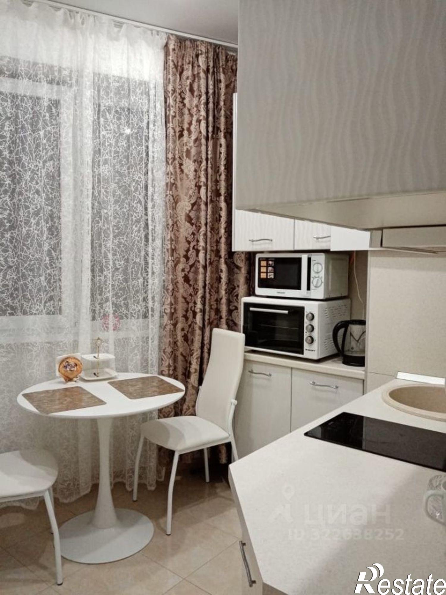 Сдать квартиру за 35 000 рублей на Волжская улица, 34/4