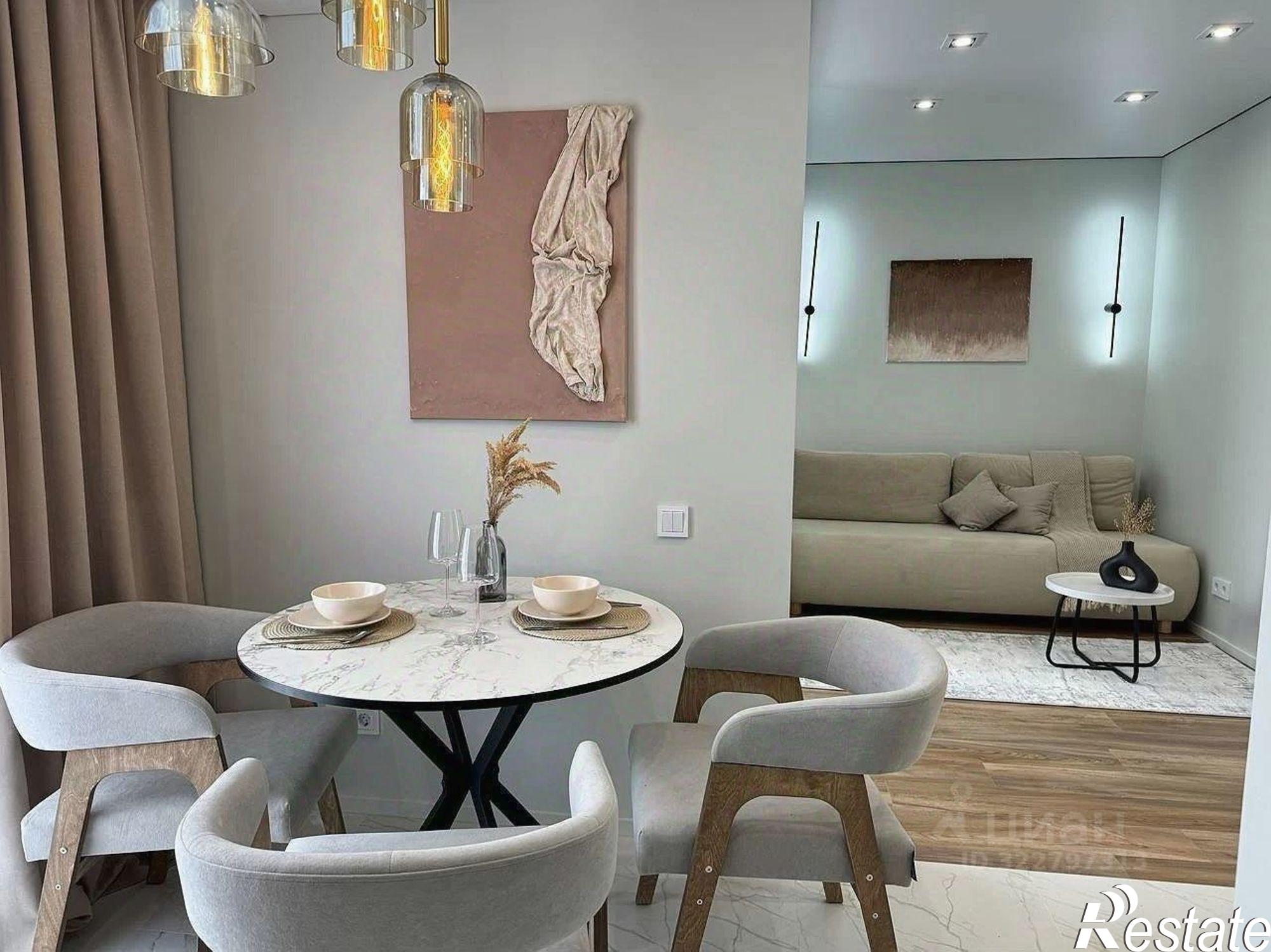 Купить квартиру за 10 000 000 рублей на Ясногорская улица, 16/2 к11