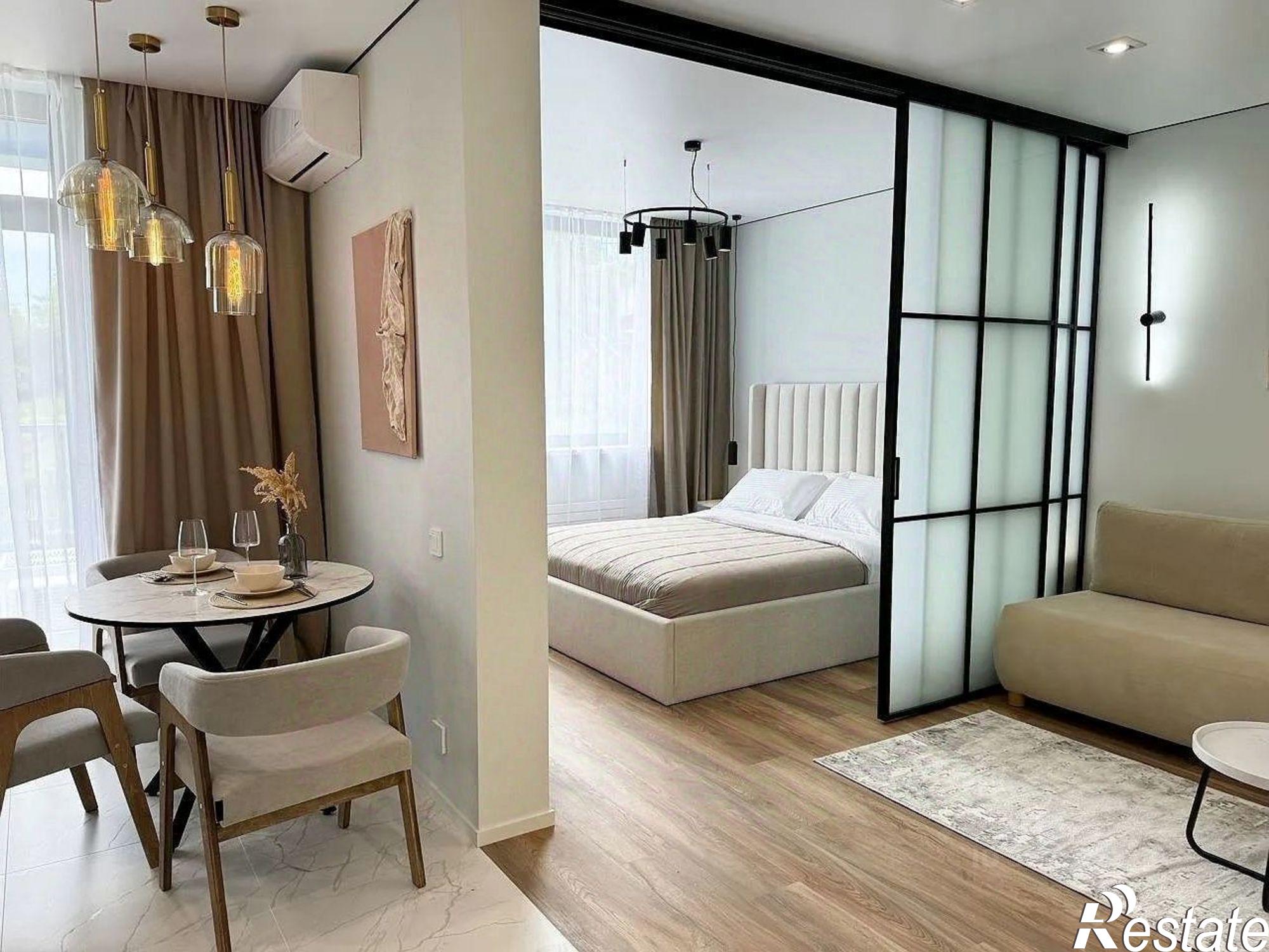 Купить квартиру за 10 000 000 рублей на Ясногорская улица, 16/2 к11