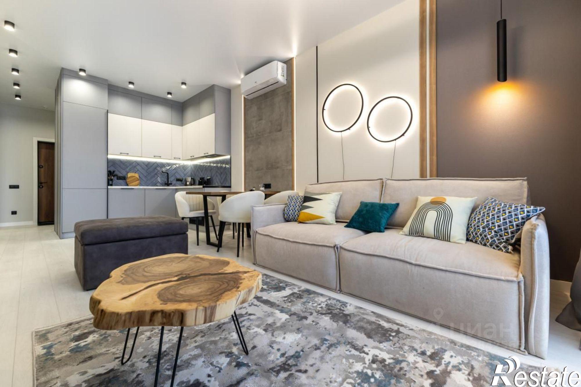 Купить квартиру за 15 000 000 рублей на Батумское шоссе, 28А к1