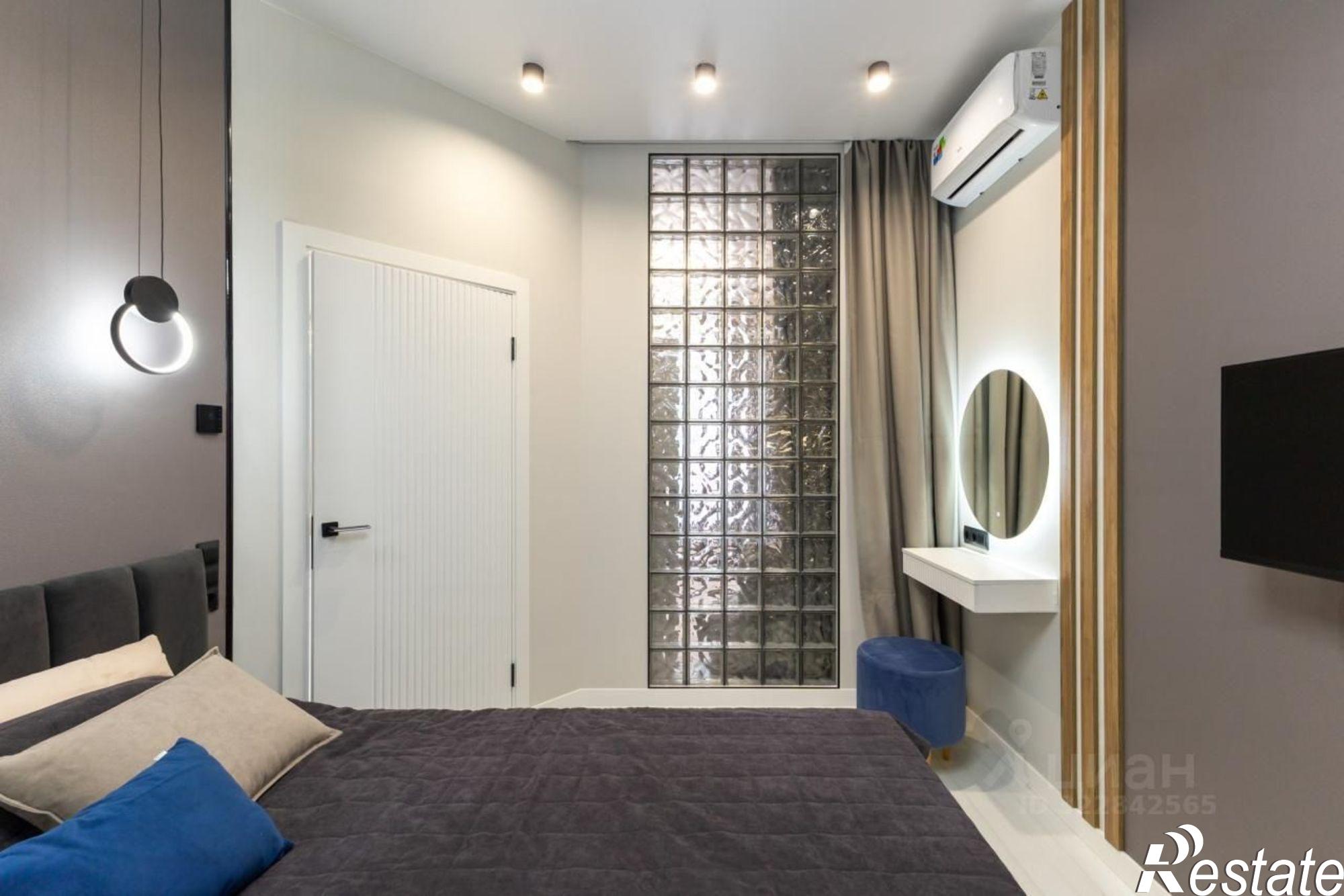 Купить квартиру за 15 000 000 рублей на Батумское шоссе, 28А к1