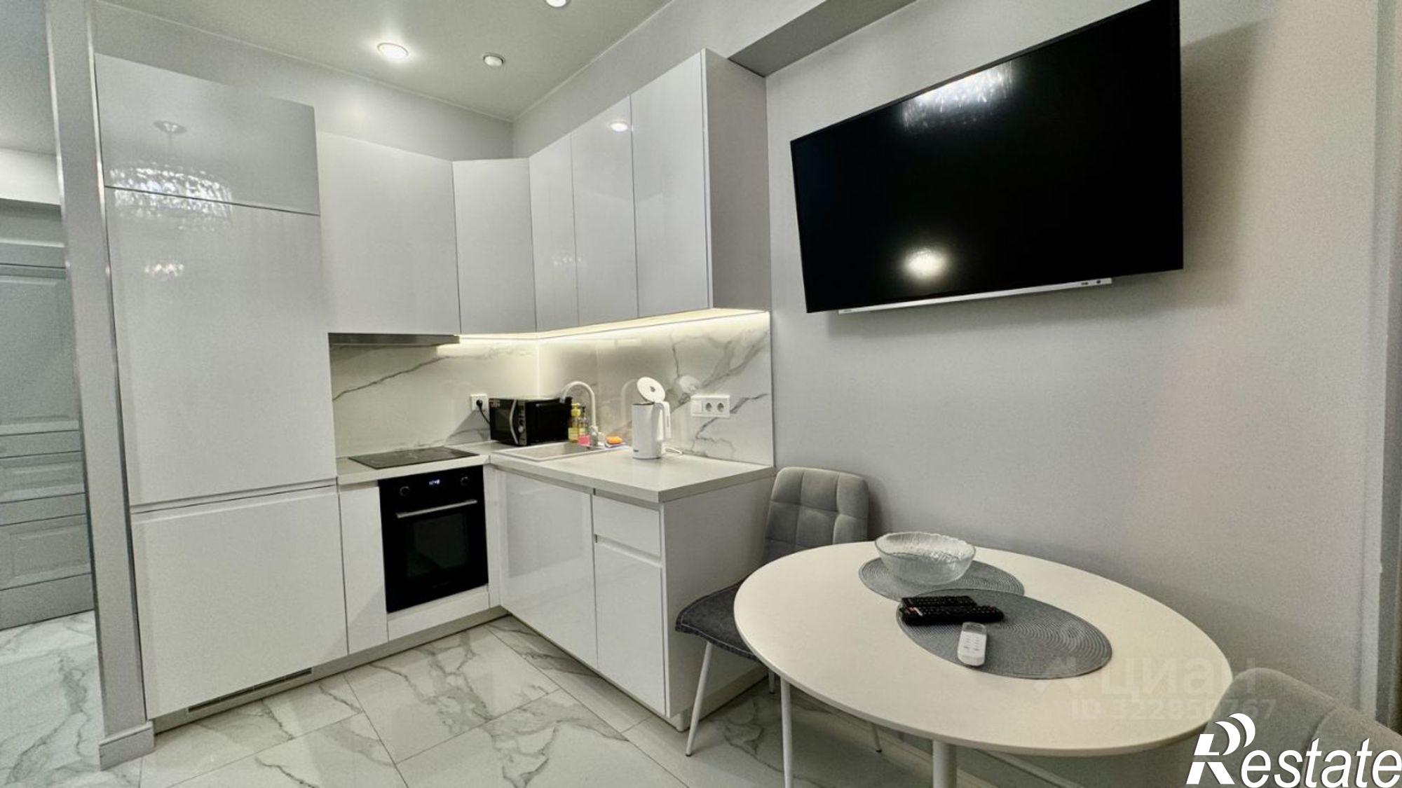 Купить квартиру за 16 000 000 рублей на ул Крымская, 44А