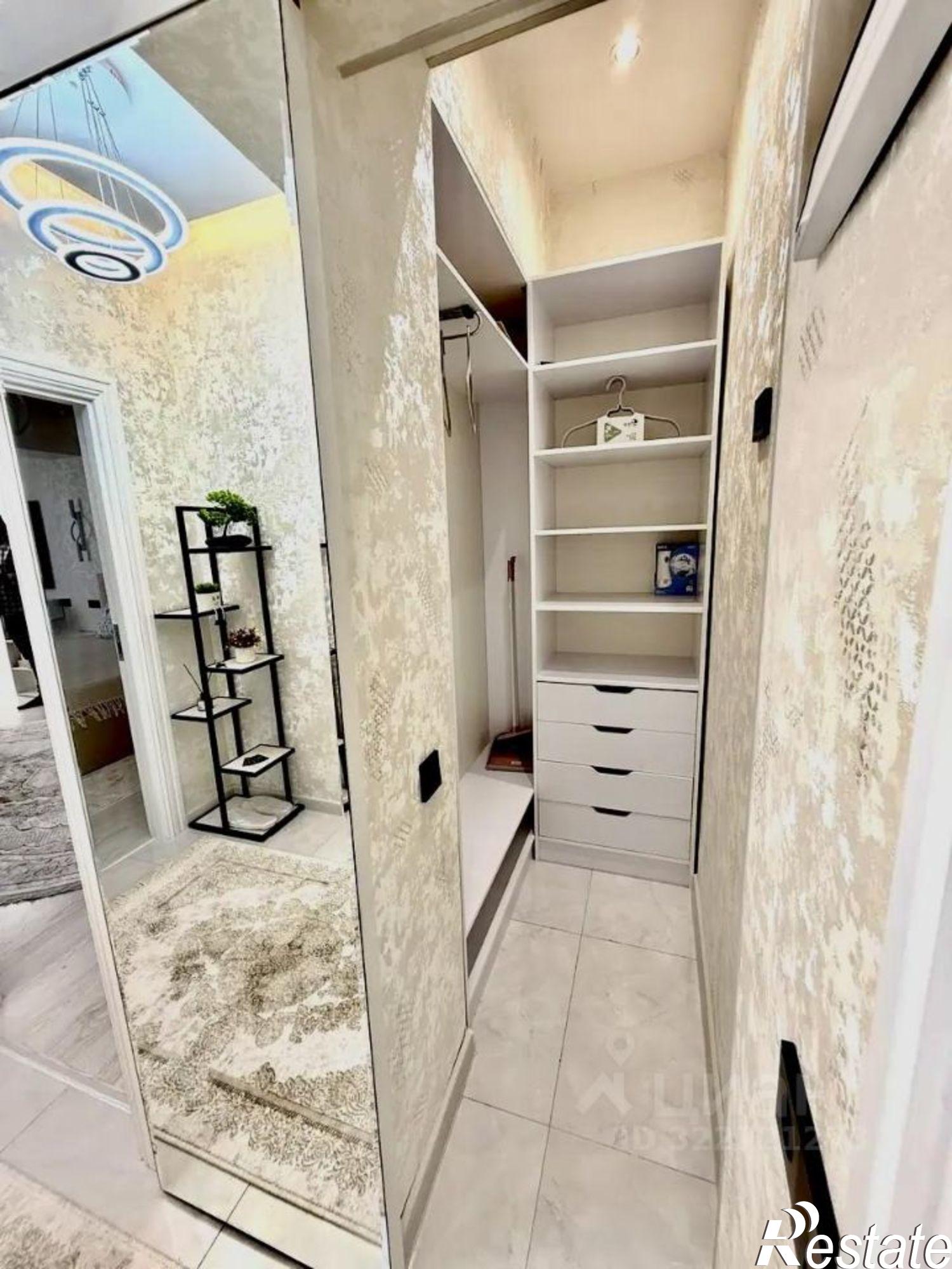 Купить квартиру за 9 600 000 рублей на Нижнеимеретинская улица, 155 A