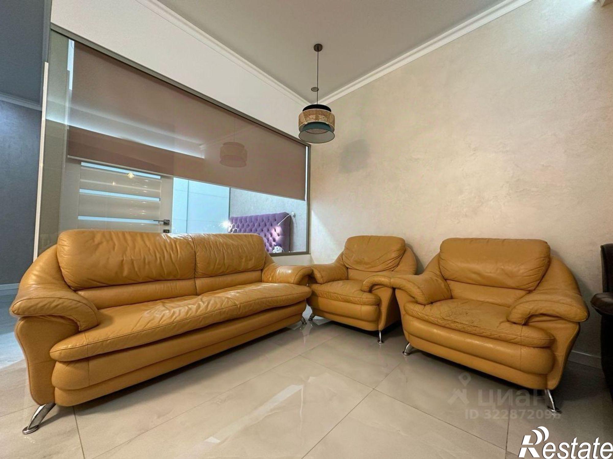 Купить квартиру за 15 000 000 рублей на Депутатская улица, 10