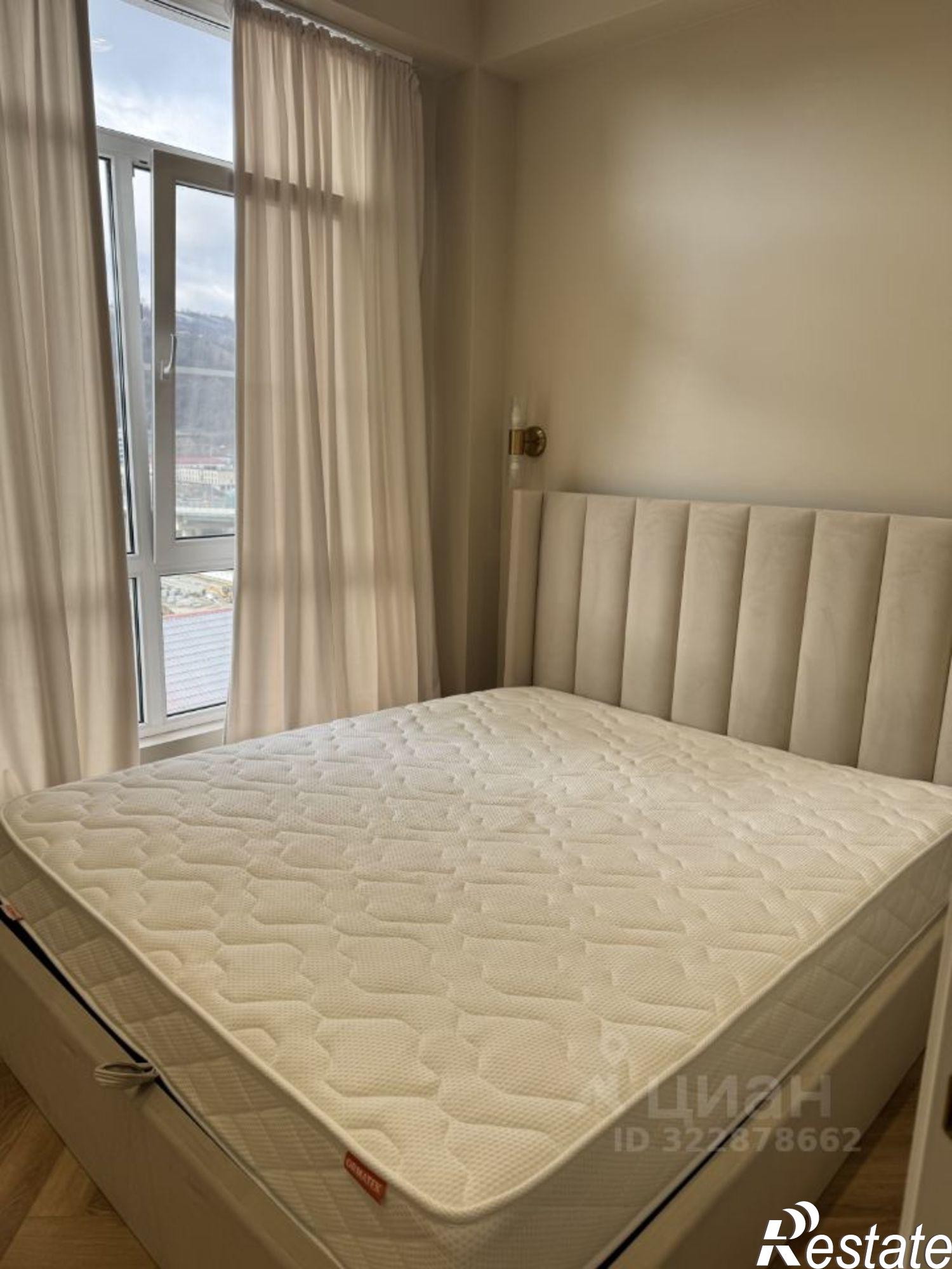 Купить квартиру за 8 000 000 рублей на Пластунская улица, 188