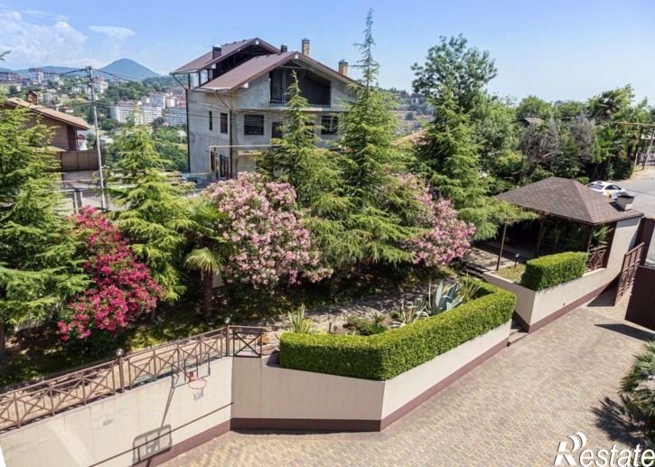 3-комн квартира ул Альпийская, 7/3,  д. 7/3