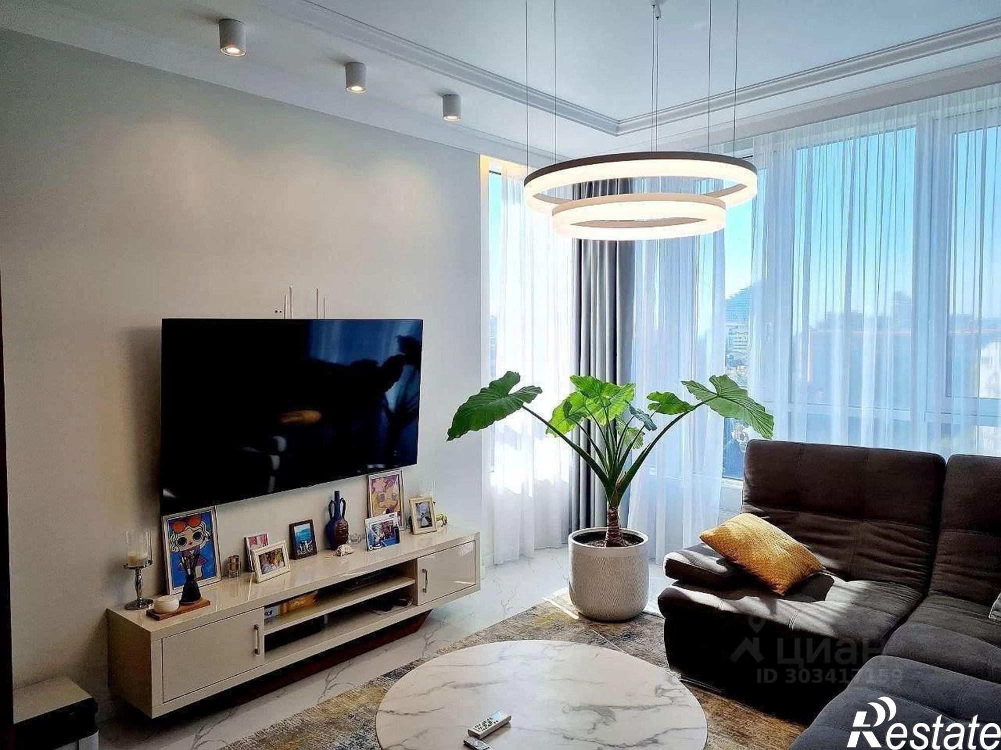 Купить квартиру за 100 000 000 рублей на Гагринская улица, 10