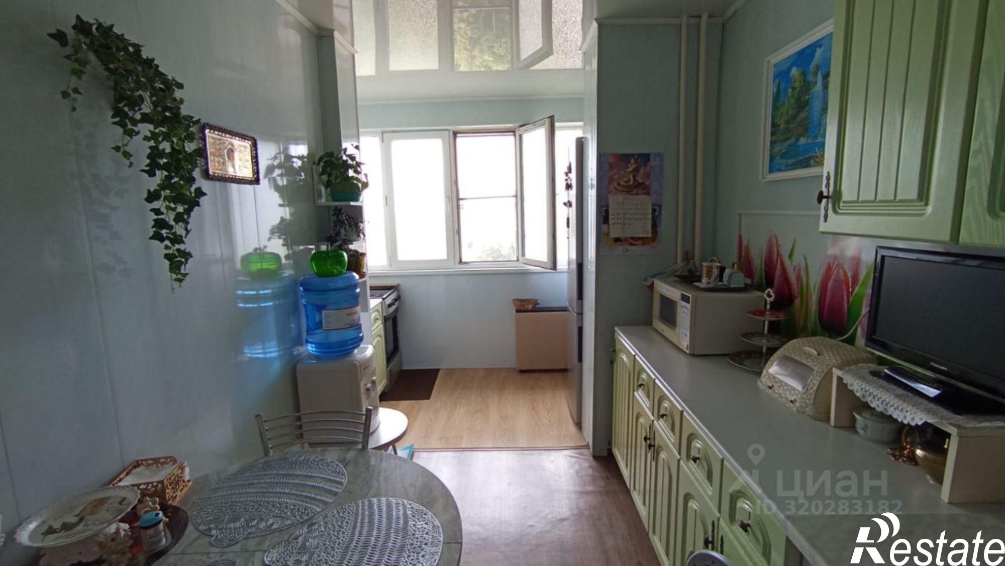 Купить квартиру за 16 000 000 рублей на улица Макаренко, 34