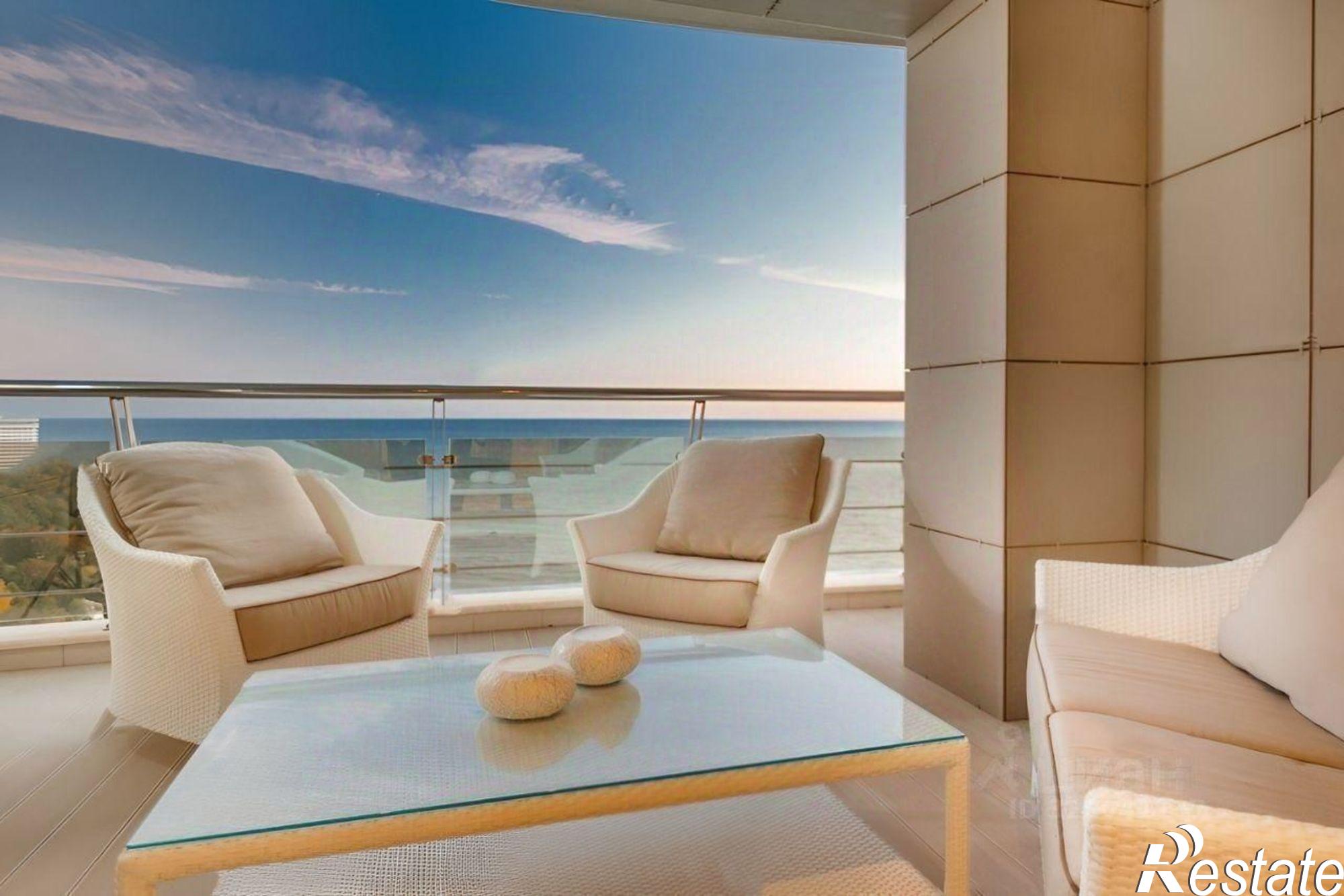 Купить квартиру за 15 000 000 рублей на Морской пер, 1/1