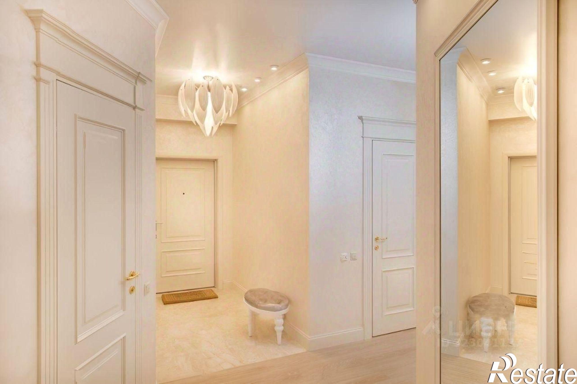 Купить квартиру за 15 000 000 рублей на Морской пер, 1/1