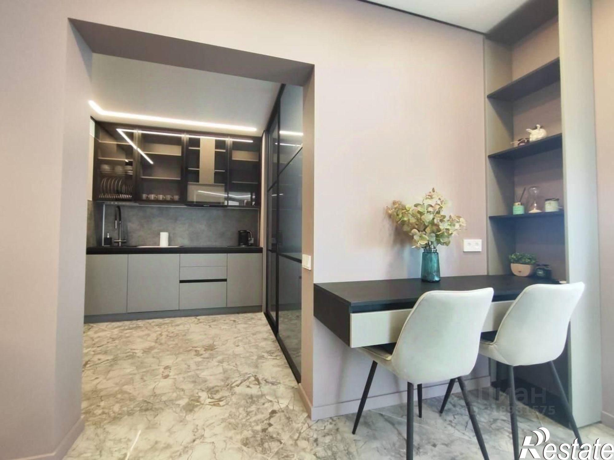 Купить квартиру за 30 000 000 рублей на ул Ленина, 298Б 4