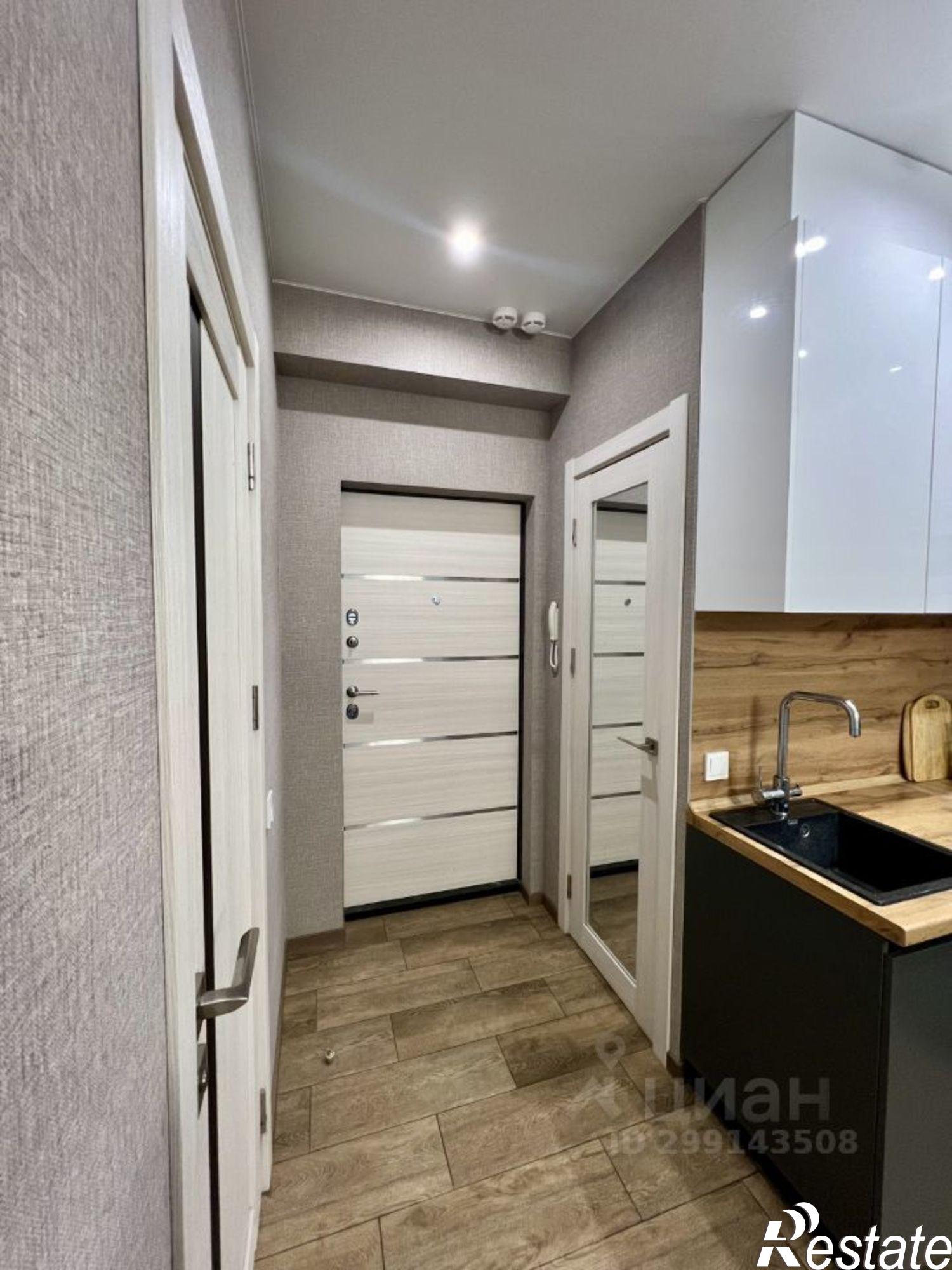 Купить квартиру за 12 500 000 рублей на Крымская улица, 44А