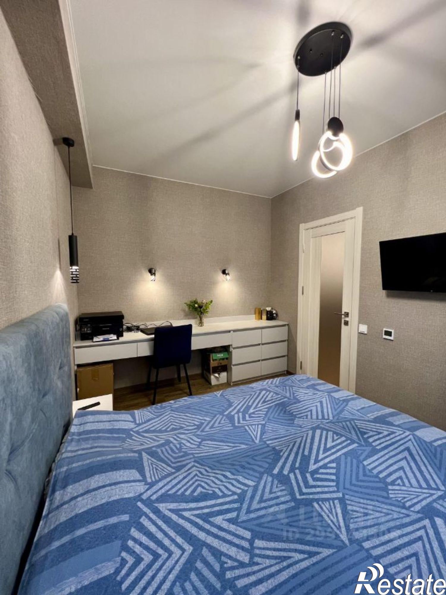 Купить квартиру за 12 500 000 рублей на Крымская улица, 44А