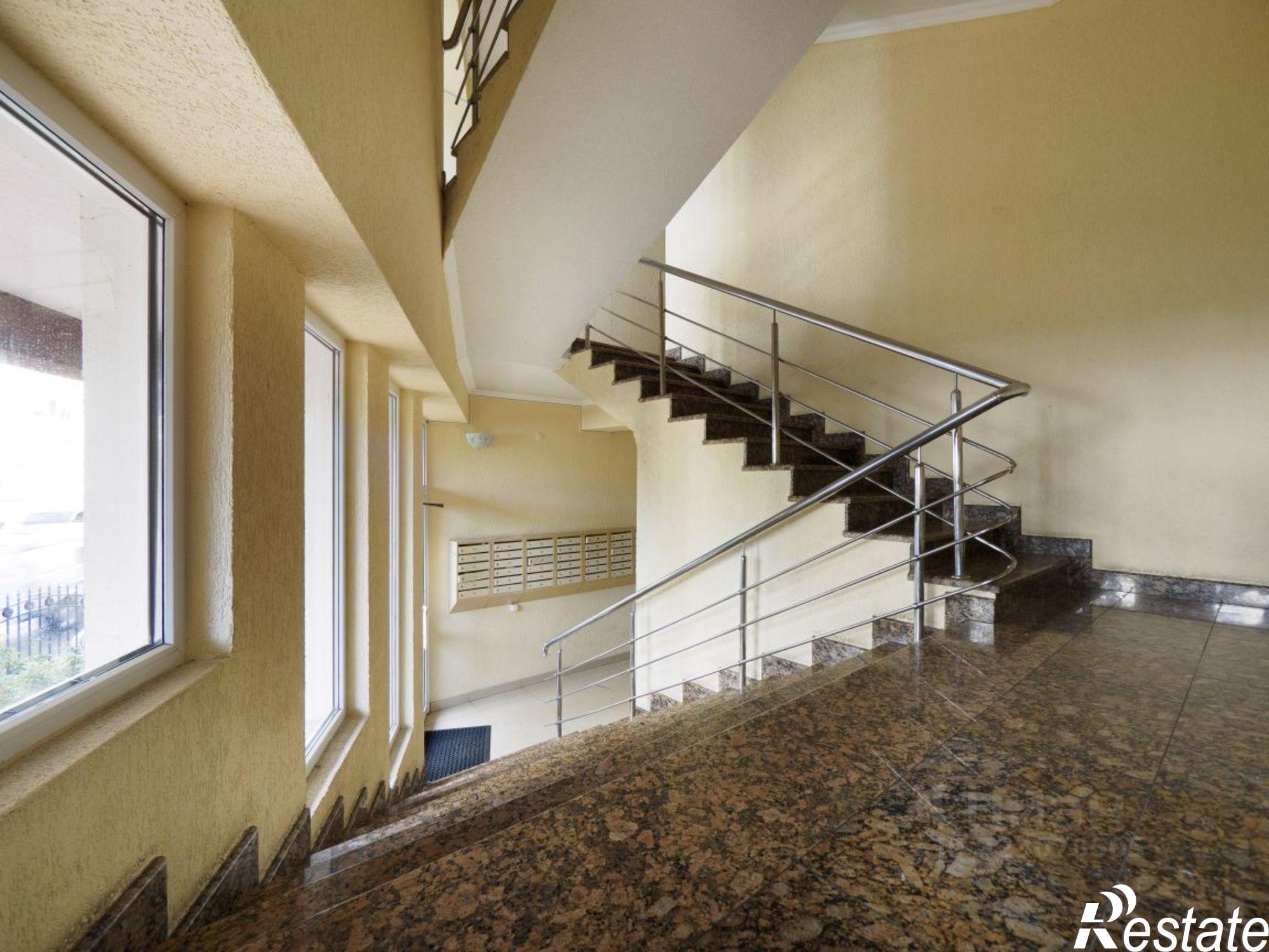 Купить квартиру за 8 400 000 рублей на Анапская улица, 19/1