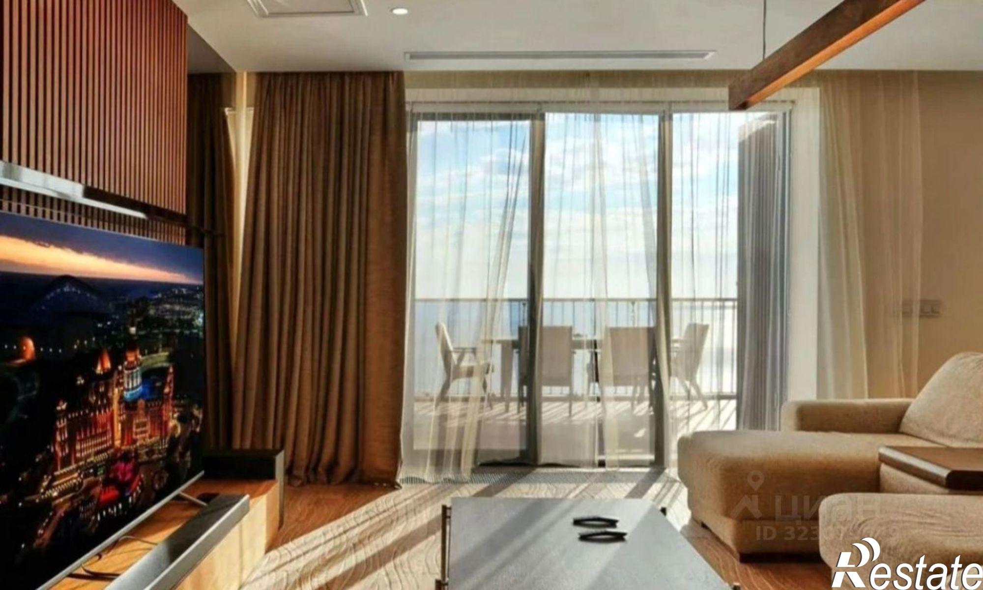 Купить квартиру за 35 000 000 рублей на Курортный пр-кт, 105