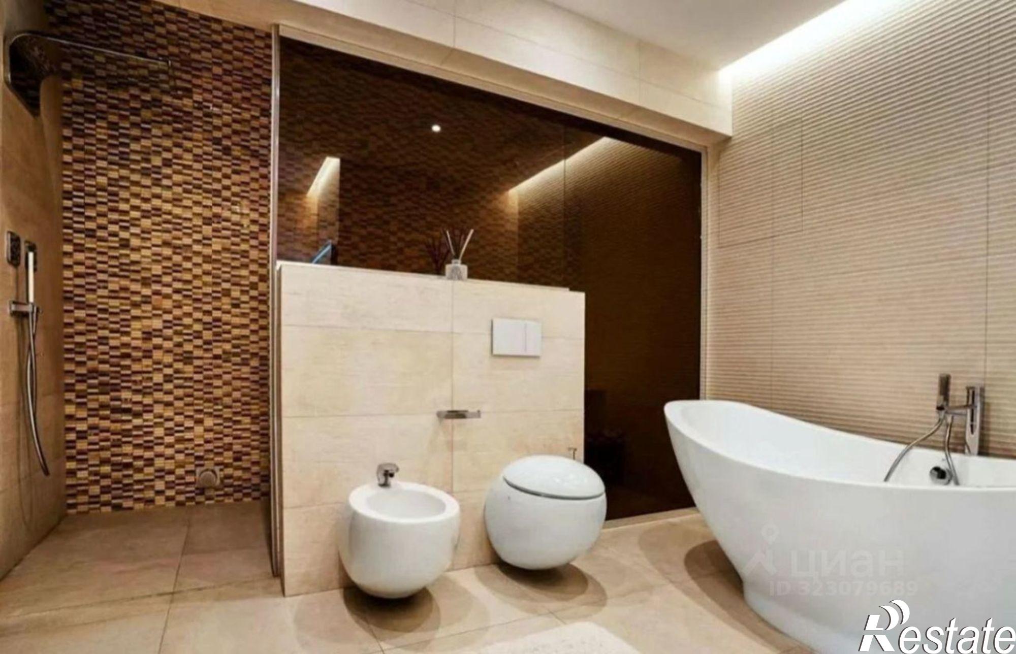 Купить квартиру за 35 000 000 рублей на Курортный пр-кт, 105