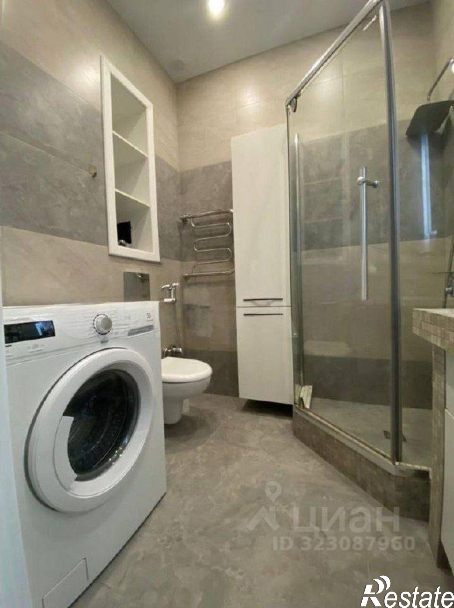 Купить квартиру за 74 000 000 рублей на ул Гагринская, 3/8