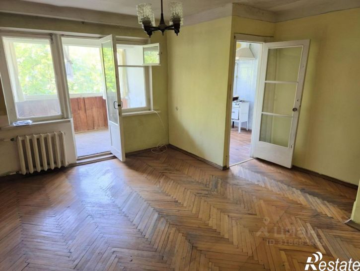 2-комн квартира улица Конституции СССР, 10,  д. 10