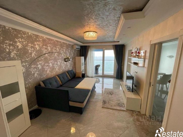 3-комн квартира ул Гагринская, 3/5,  д. 3/5