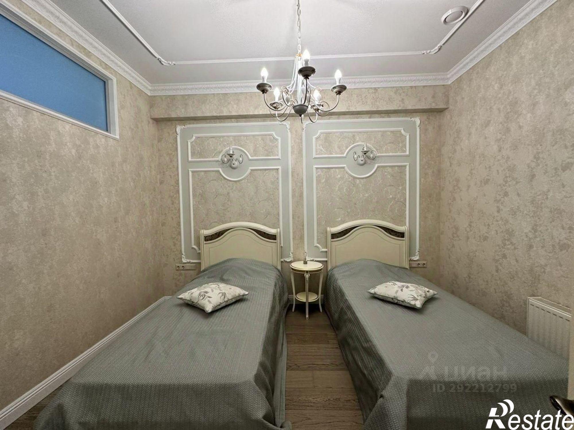 Сдать квартиру за 250 000 рублей на Курортный проспект, 105