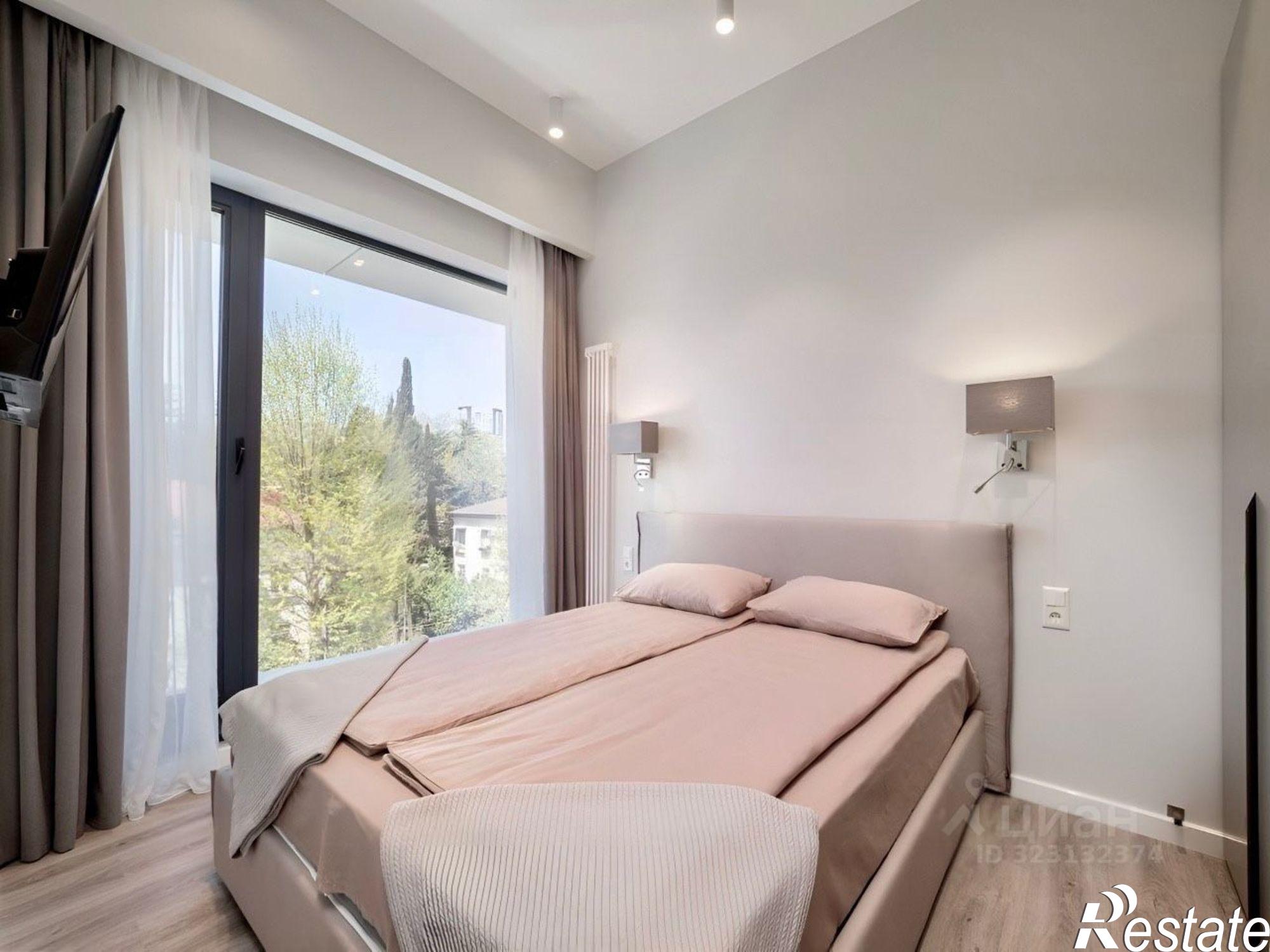 Купить квартиру за 15 200 000 рублей на улица Конституции СССР, 18