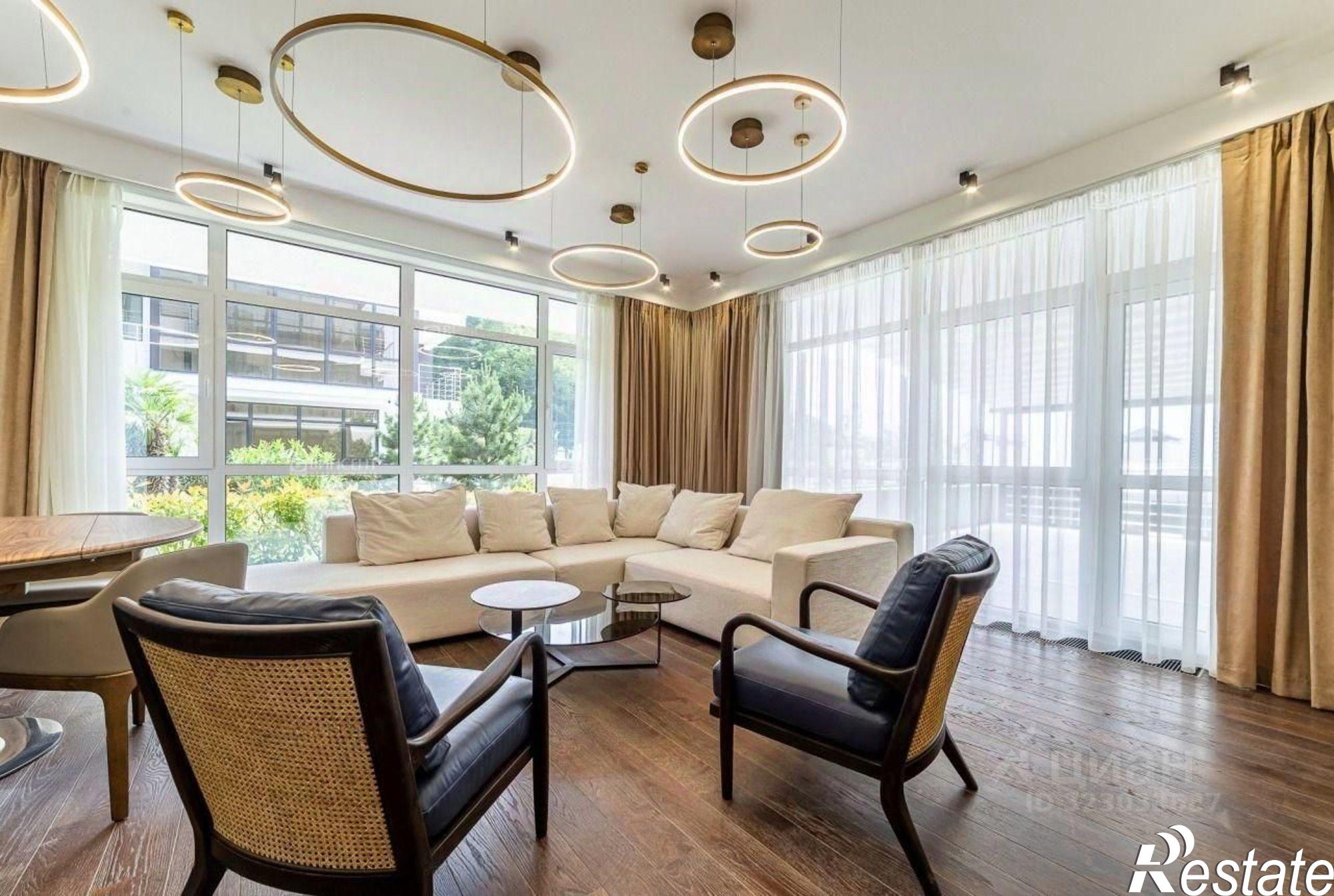 Купить квартиру за 14 000 000 рублей на Прозрачная улица, 35 к8