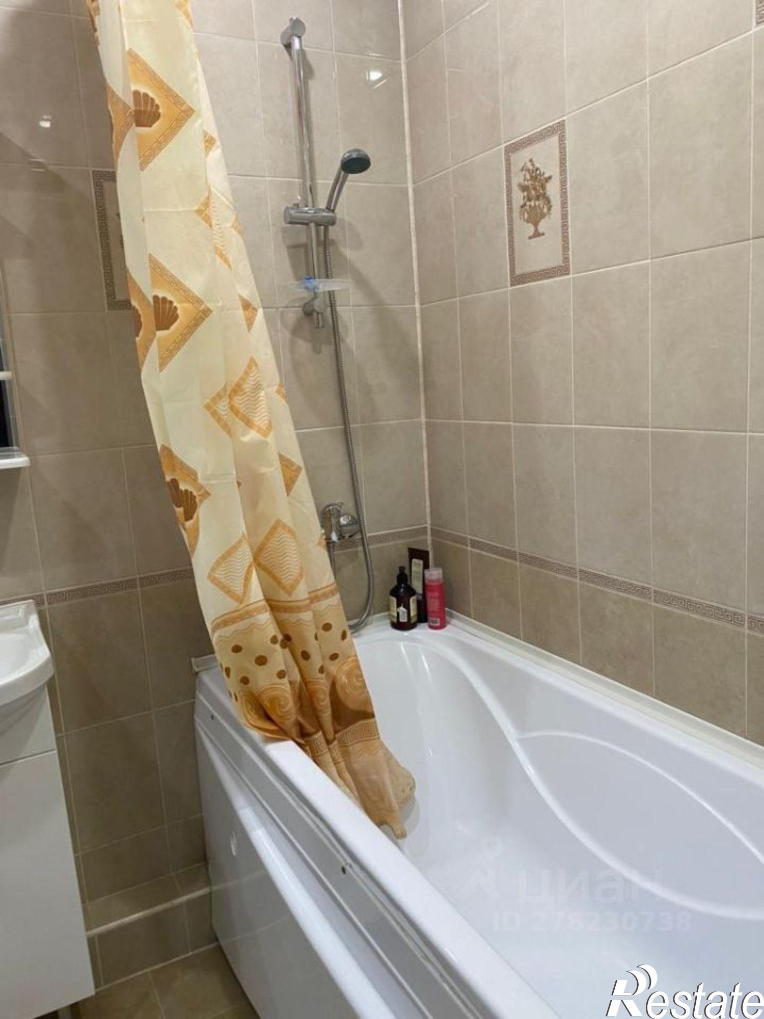 Сдать квартиру за 50 000 рублей на Пластунская улица, 123А к2