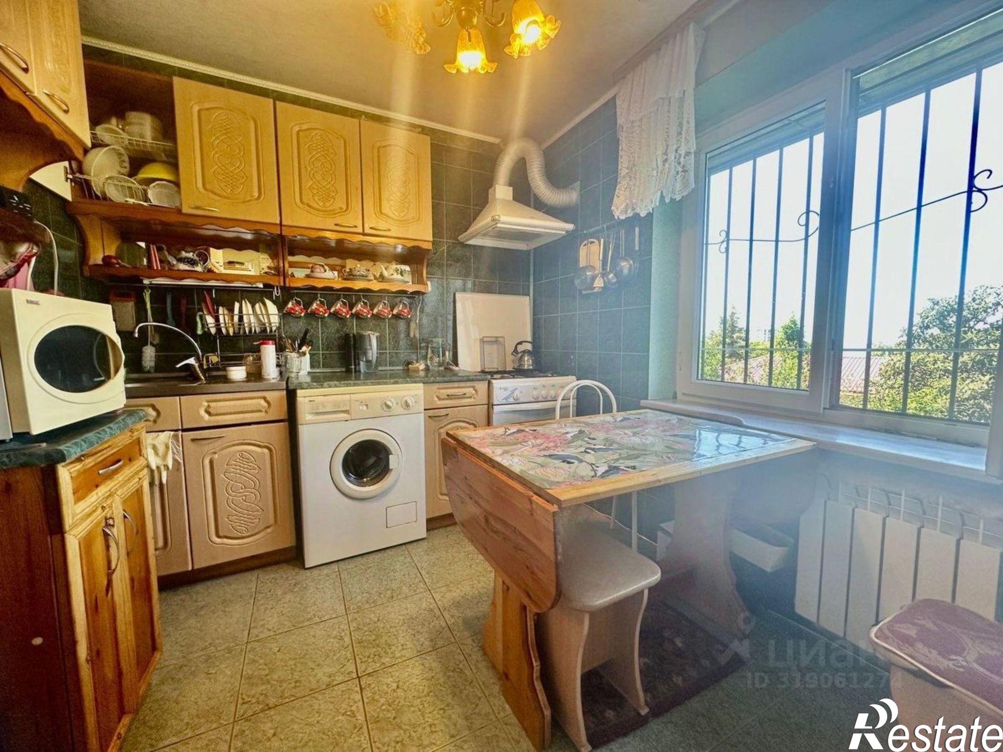 Купить квартиру за 8 000 000 рублей на Ясногорская улица, 9