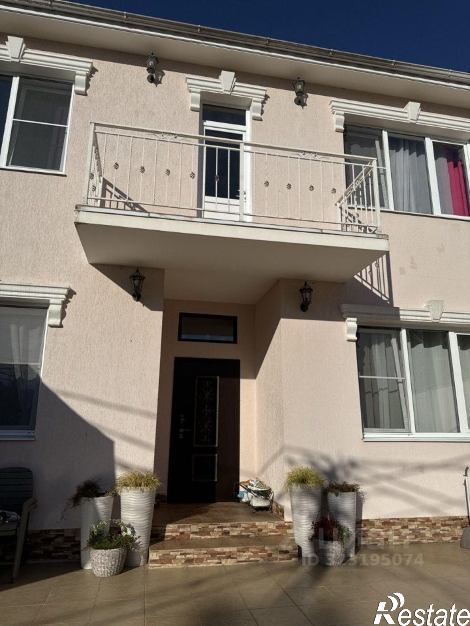 Купить дачу, дом, коттедж за 36 000 000 рублей на Вишнёвая улица, 92/1