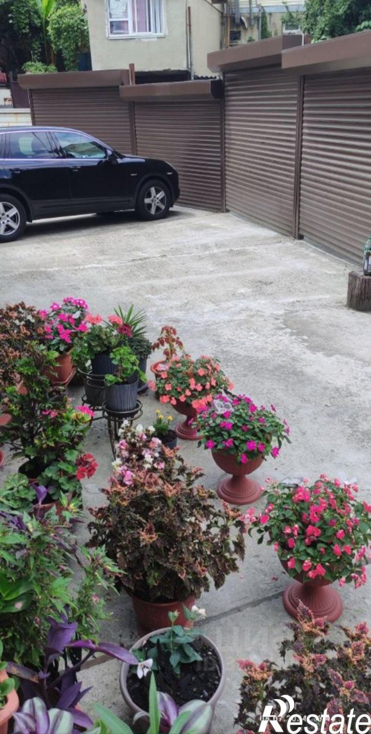 Гараж/парковка ул Пионерская, 56Б,  д. 56Б