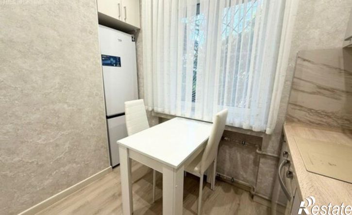 2-комн квартира улица Гагарина, 24,  д. 24