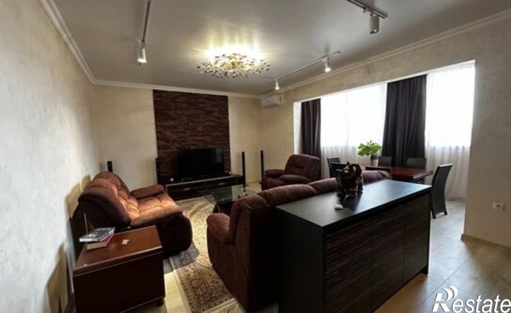 3-комн квартира Клубничная улица, 32,  д. 32