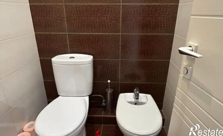 3-комн квартира Клубничная улица, 32,  д. 32