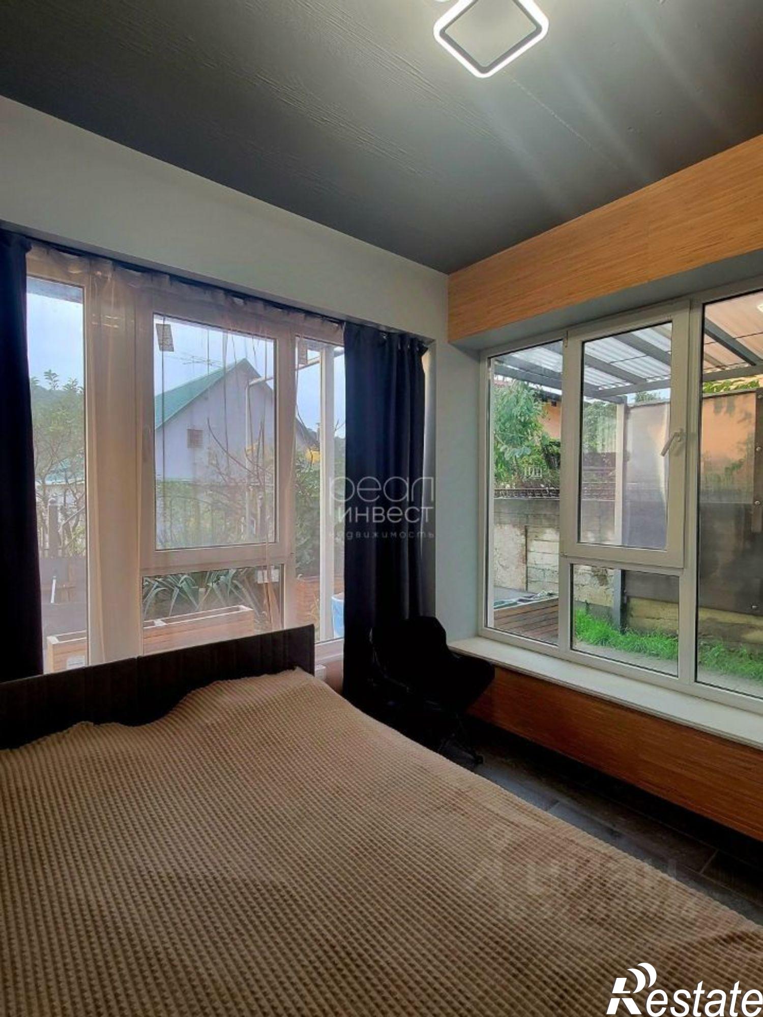 Купить квартиру за 12 830 000 рублей на ул Яблочная, 44