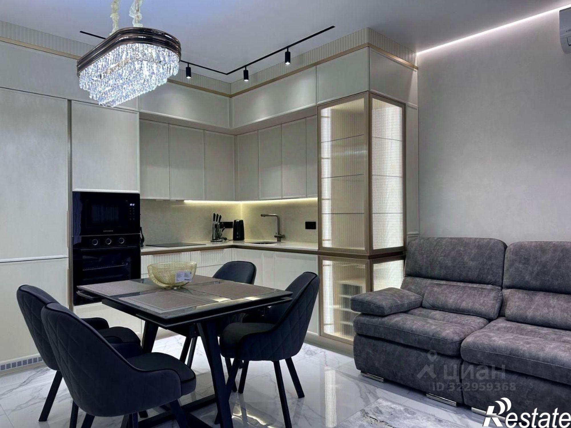 Купить квартиру за 40 000 000 рублей на ул Гагринская, 3/8