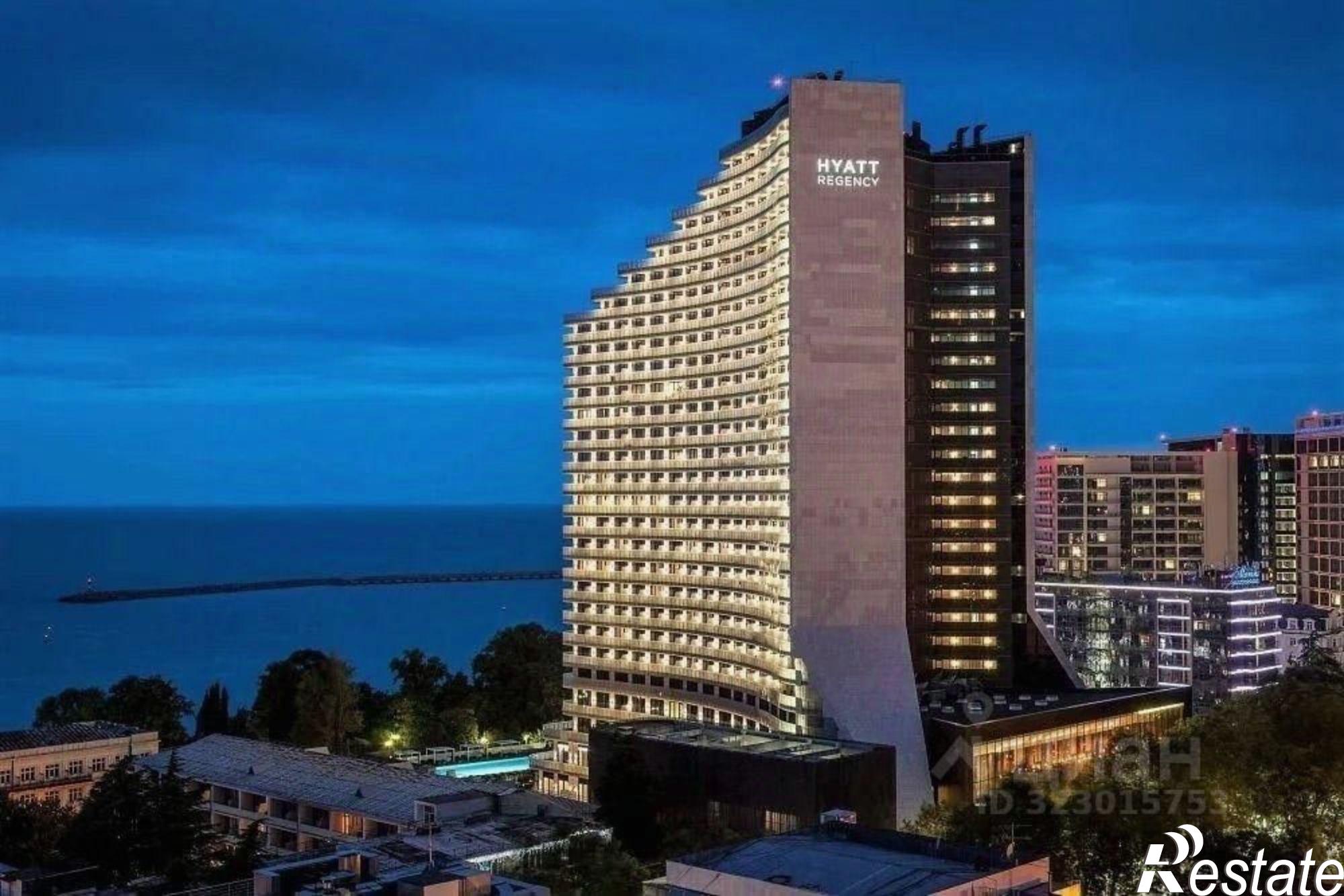 Купить квартиру за 45 000 000 рублей на ул Орджоникидзе, 17