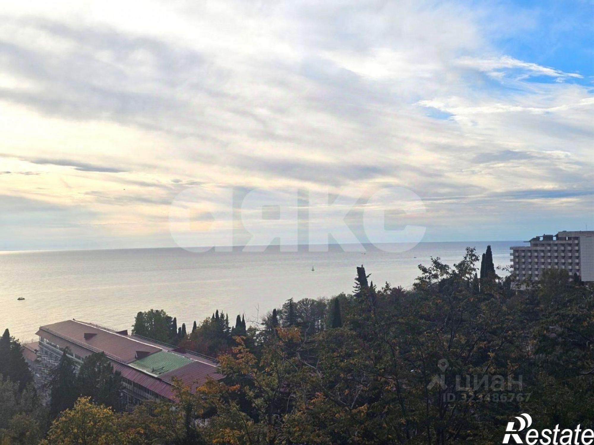 Купить квартиру за 36 000 000 рублей на Курортный проспект, 105