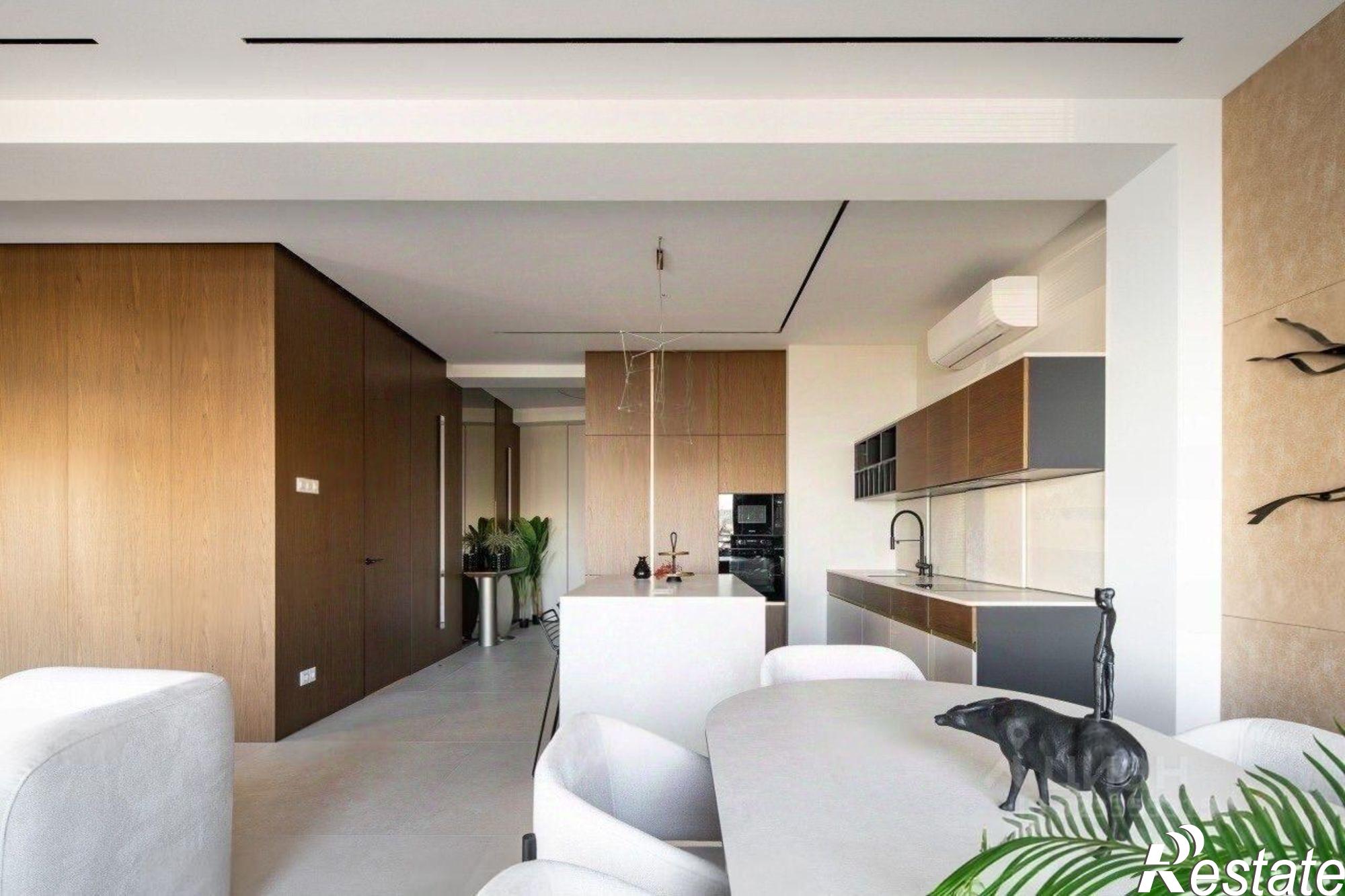 Купить квартиру за 45 000 000 рублей на Депутатская улица, 2