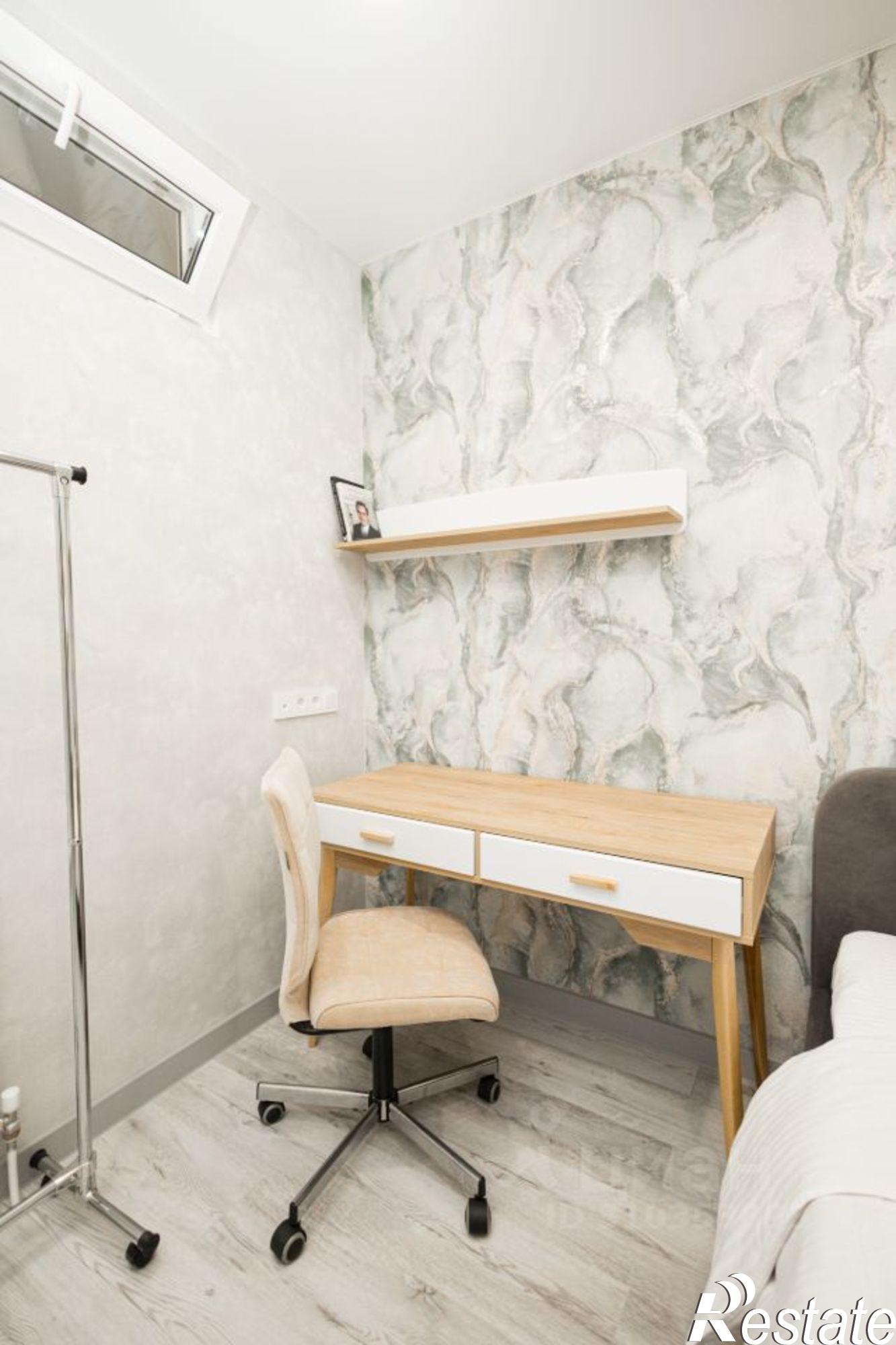 Сдать квартиру за 90 000 рублей на переулок Трунова, 6 к6