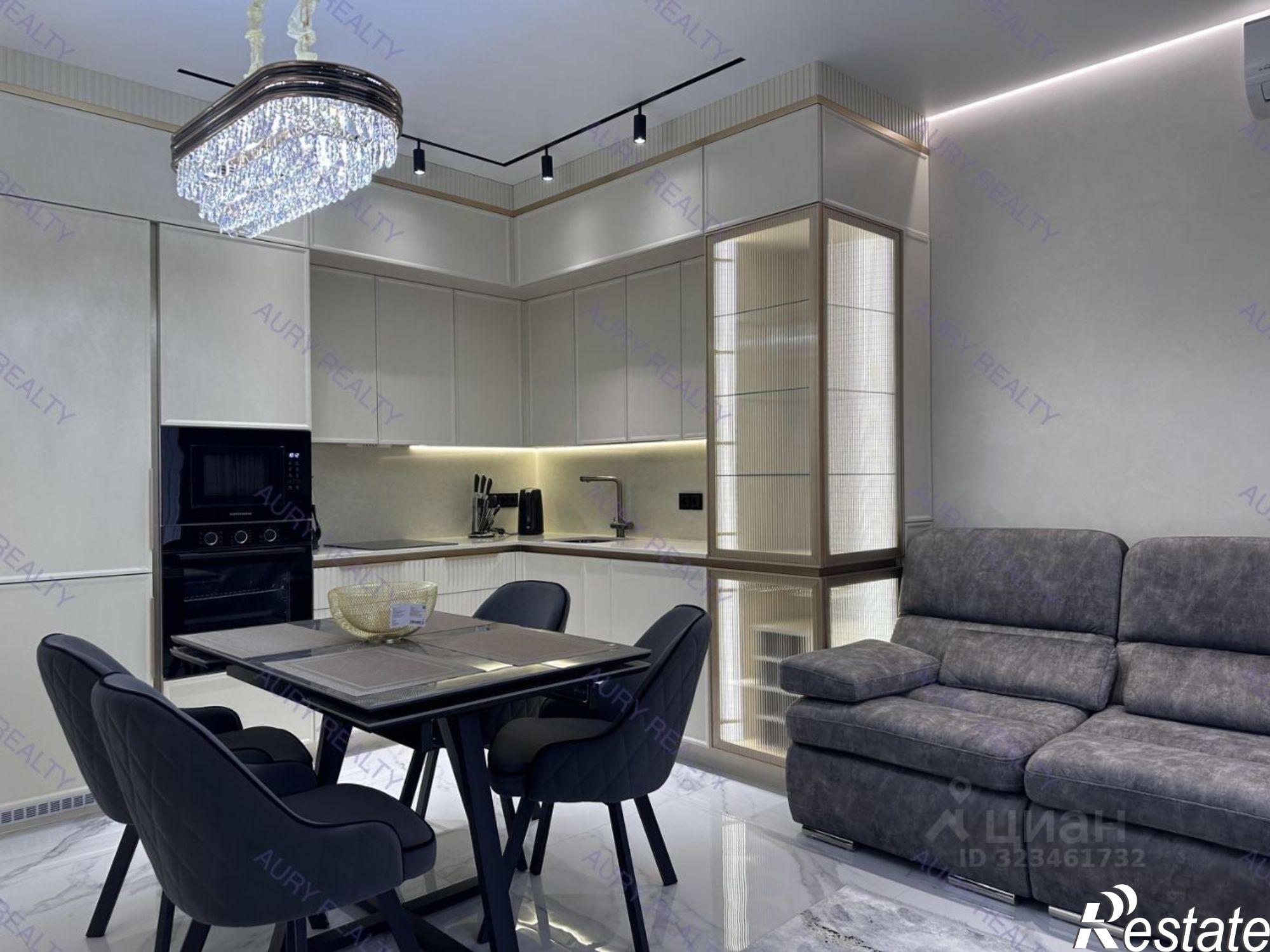 Купить квартиру за 23 800 000 рублей на ул Гагринская, 3/8