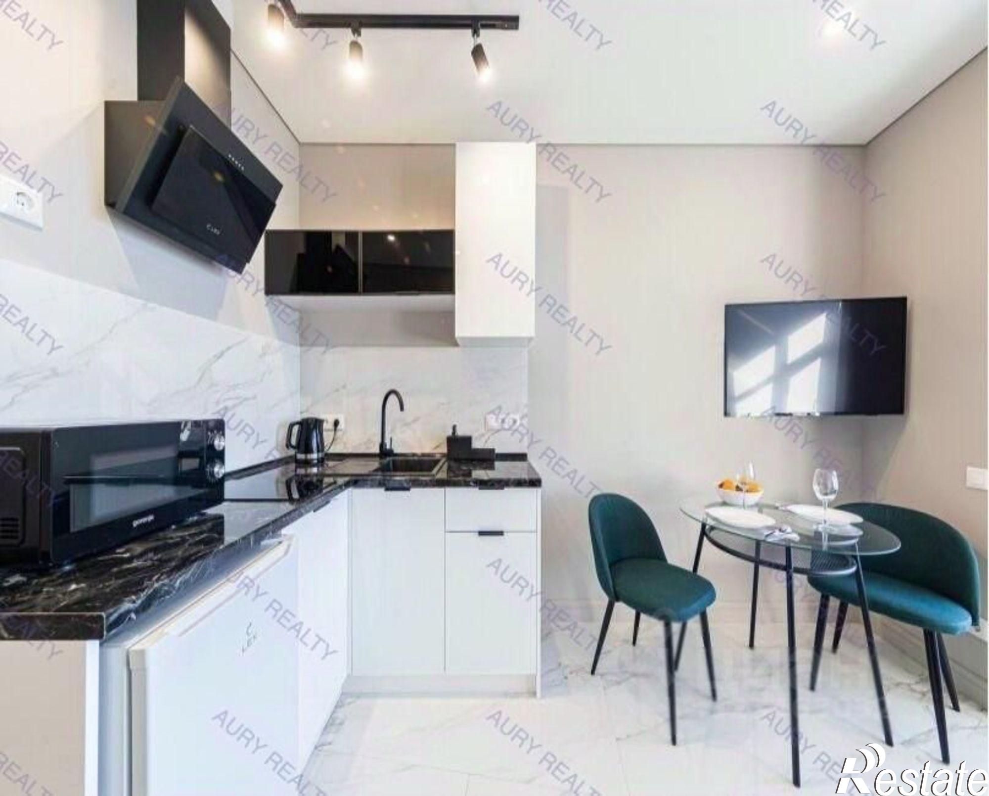 Купить квартиру за 25 000 000 рублей на ул Тургенева, 4