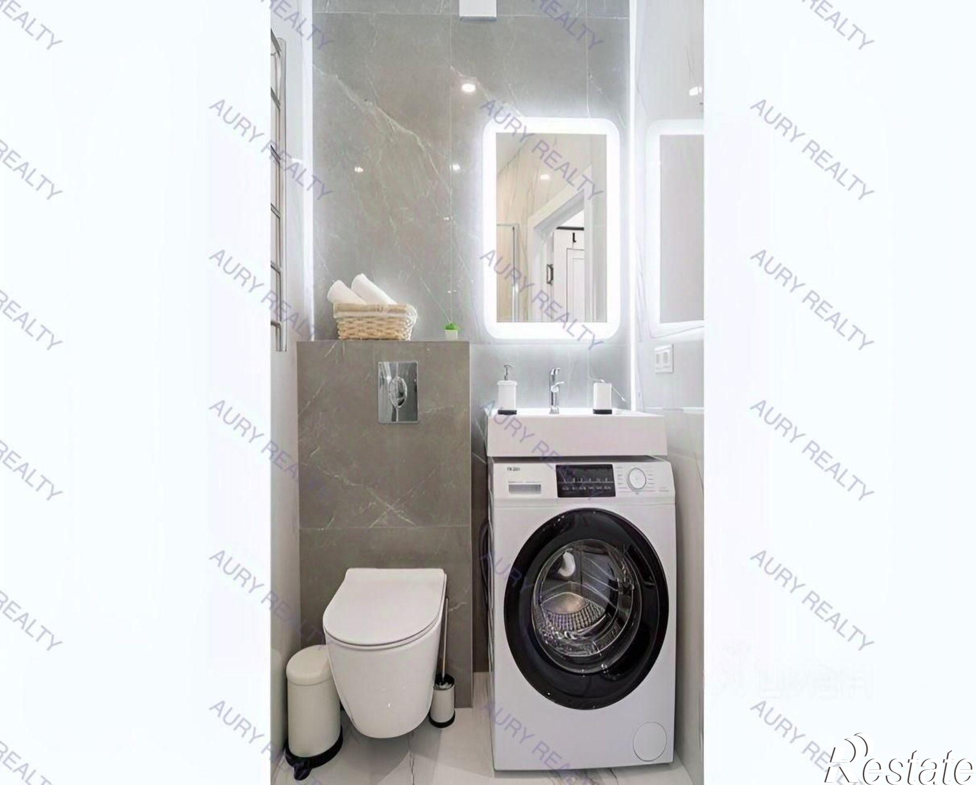 Купить квартиру за 25 000 000 рублей на ул Тургенева, 4