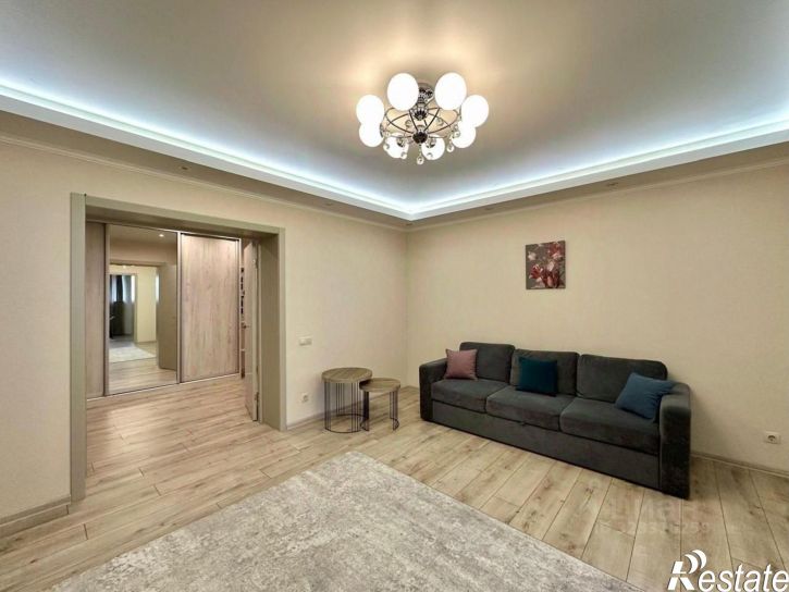 3-комн квартира улица Яна Фабрициуса, 2/9А,  д. 2/9А