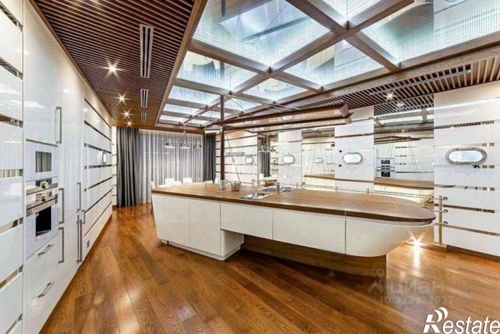 4-комн квартира Курортный проспект, 105,  д. 105