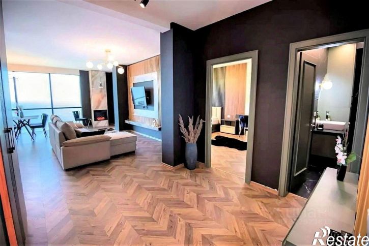 3-комн квартира ул Гагринская, 3/5,  д. 3/5