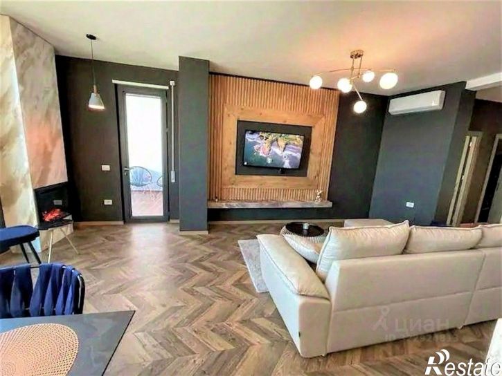 3-комн квартира ул Гагринская, 3/5,  д. 3/5