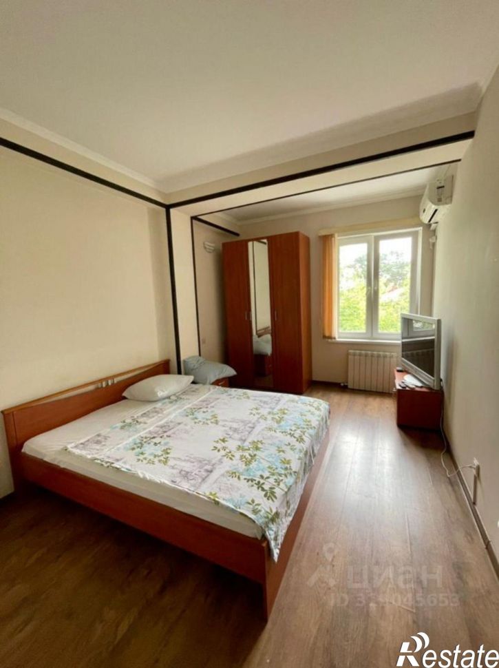 5-комн квартира ул Соколова, 6А,  д. 6А