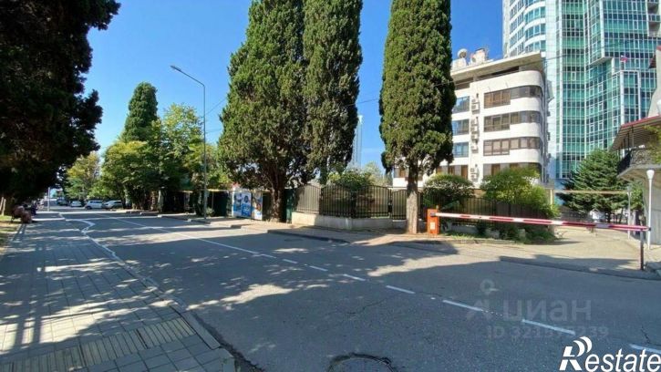 3-комн квартира ул Гагринская, 10,  д. 10