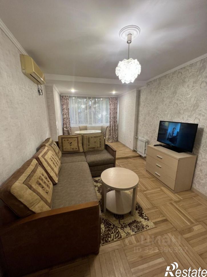 2-комн квартира улица Гагарина, 23,  д. 23