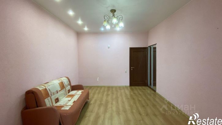 3-комн квартира ул Грибоедова, 31,  д. 31